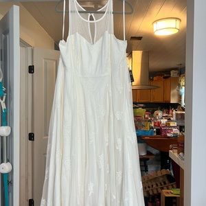 Torrid wedding dress